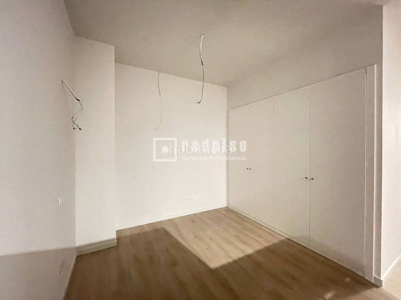 Foto 1f475f00-471e-46bc-af36-deebd9bdd1b9. Lloguer loft amb aparcament piscina a Villaverde Alto Madrid