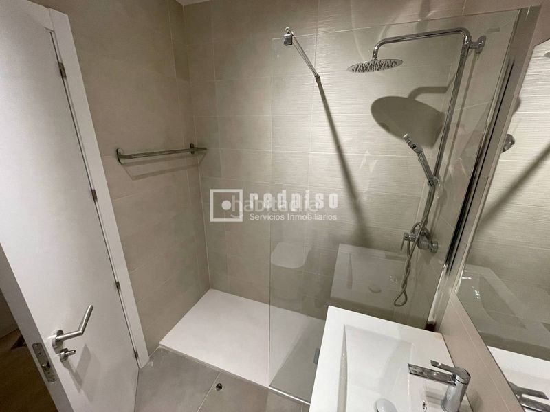 Foto 6df346a8-7237-49bd-8740-2de39ac4b204. Lloguer loft amb aparcament piscina a Villaverde Alto Madrid