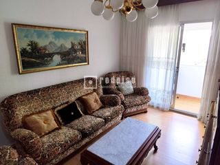 Pis  De paterna. Vivienda en calle paterna