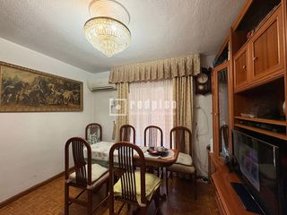 Appartement  De godella. Magnifica vivienda en calle godella
