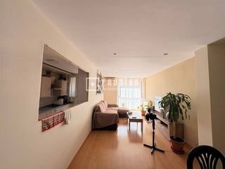 Flat  Transversal sexta. Magnifico piso