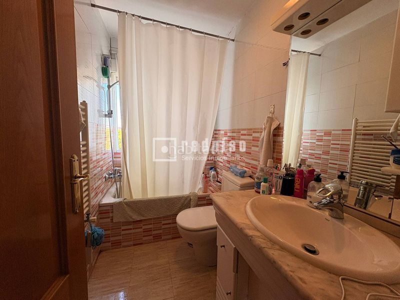 Foto 329d57bd-967b-4975-86aa-fd7335d24e6b. Flat with heating in San Cristóbal Madrid