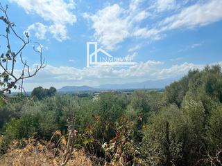 Rural plot  Alcoi. Parcela edificable con fantásticas vistas en muro