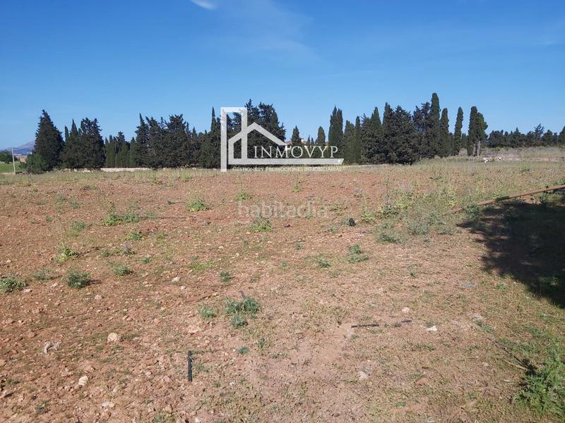 Foto 7cc6a218-7cf9-4596-91c8-2e9ab3ea3945. Terreno residencial parcela rustica edificable muy cerca del mar en Muro