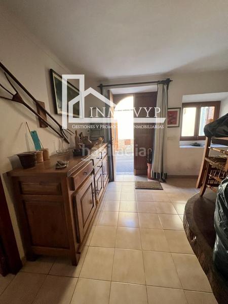 Foto e668ea33-6d9c-4740-ab24-2a620bc2cba8. Casa amplia casa de pueblo con patio en Pollença poble Pollença