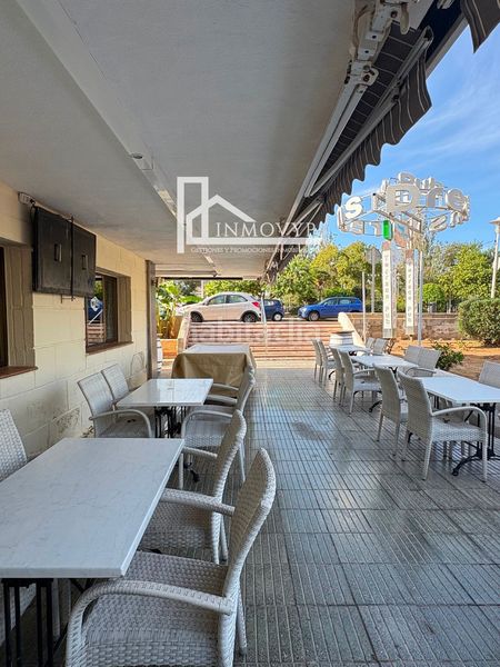Foto f00d21d4-16c0-4d9b-b5fb-fb0e0da39e12. Local comercial a Magaluf Calvià