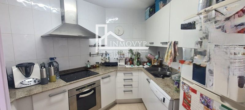 Foto f6f1bfb0-3960-48cb-9a77-6e294b3c9cb4. Rent flat with parking in Cristo Rey-Parque Europa Inca