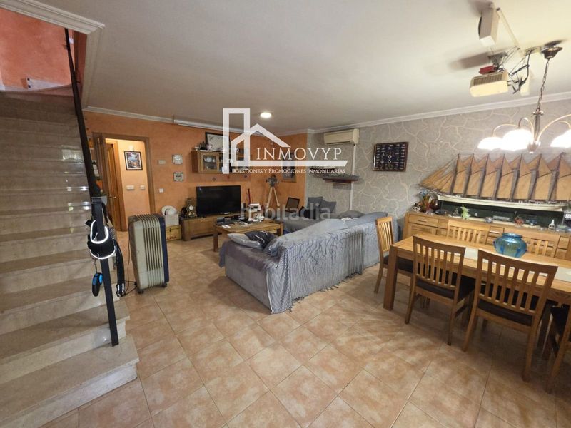 Foto 17eed5df-e6a6-4fb6-ba64-a30165bfdc76. Casa adossada amb calefacció aparcament a Son Serra-Sa Vileta Palma de Mallorca