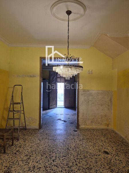 Foto 00b1b4d1-2038-438b-85ac-6606f9ff5a89. Casa gran casa a reformar en Muro