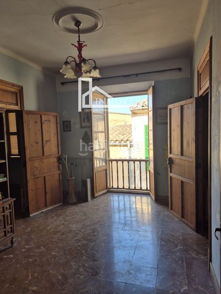 Foto b2546198-637b-4deb-8322-0505cb56fd5f. Casa gran casa a reformar en Muro