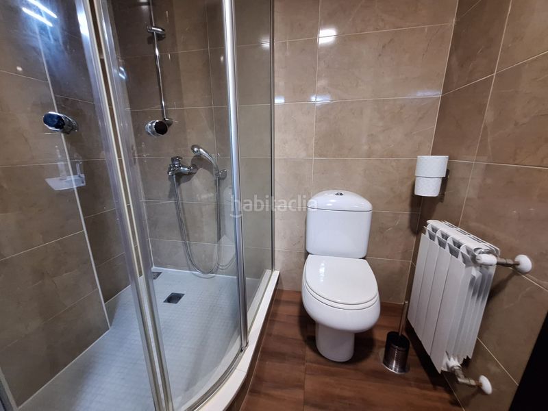 Foto f4976f3e-2f5b-4474-abac-8d706faf7f52. Alquiler piso avda. constitución, apartamento en alquiler con trastero en Gijón