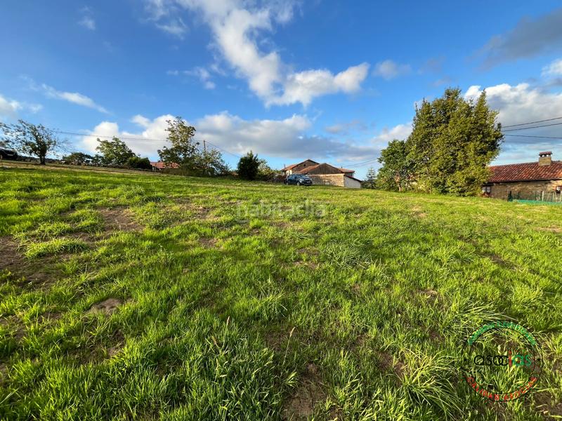 Foto 5aeefa04-233b-4016-853f-3020fed19d83. Terreny residencial a lue - al castiello abajo a Colunga