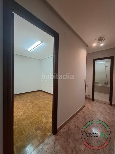 Foto 951a4d45-426c-4048-8223-26eceb7fc5e7. Pis a Lena - cl lleron el 10 a Lena