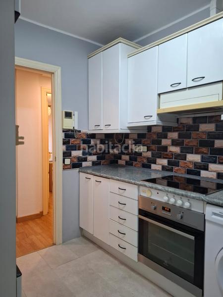 Foto 2905ddad-ea65-4d5e-bbc0-d7de36c0375f. Alquiler piso apartamento en alquiler en La Arena en Gijón
