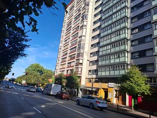 Rent Flat  Gijón - av castilla. Piso en alquiler junto al parque isabel la católica
