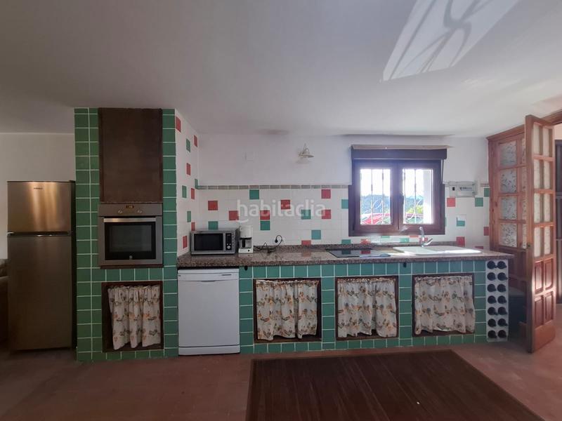 Foto c8a60513-9ba4-4bc1-8d99-6a40c978556c. Lloguer casa amb calefacció aparcament piscina a Villaviciosa