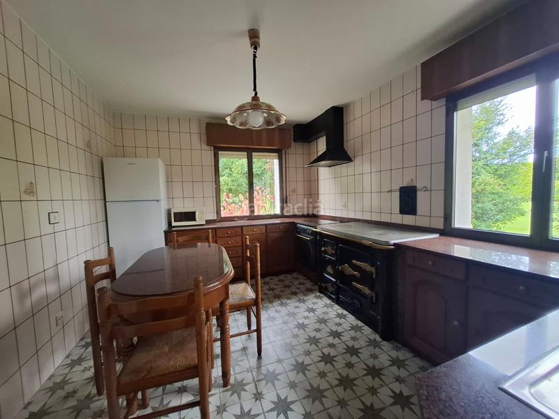 Foto 4707898c-9ca3-4c02-af80-05150ba50092. Rent house with heating parking pool in Quintes - Arroes Villaviciosa