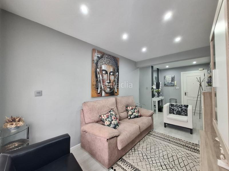 Foto 1075392a-adc4-459d-b6e8-c554f4dae5e0. Lloguer pis amb calefacció a Llano Gijón