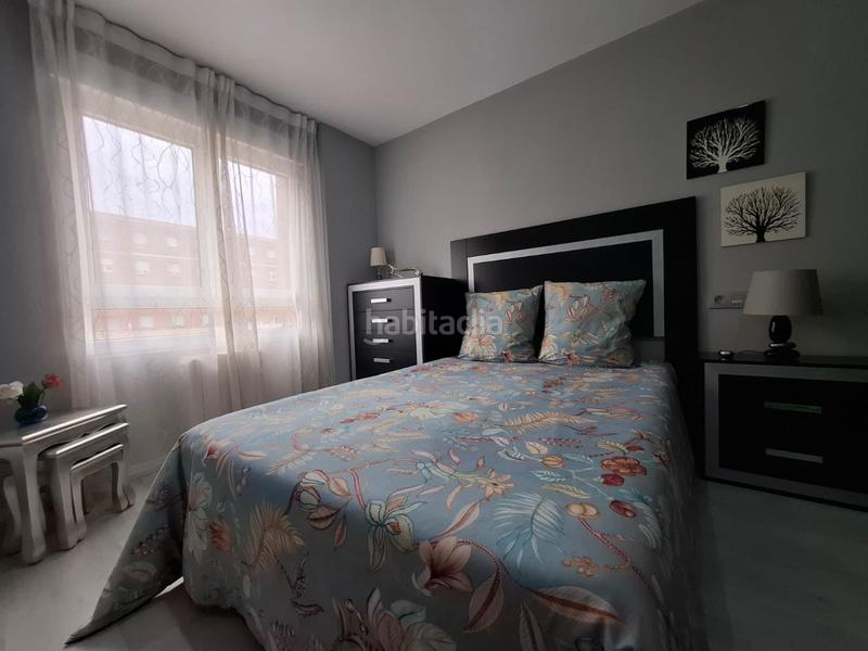 Foto 5137f138-d542-4677-ae0f-c4ea8d222f5e. Miete etagenwohnung mit heizung in Llano Gijón