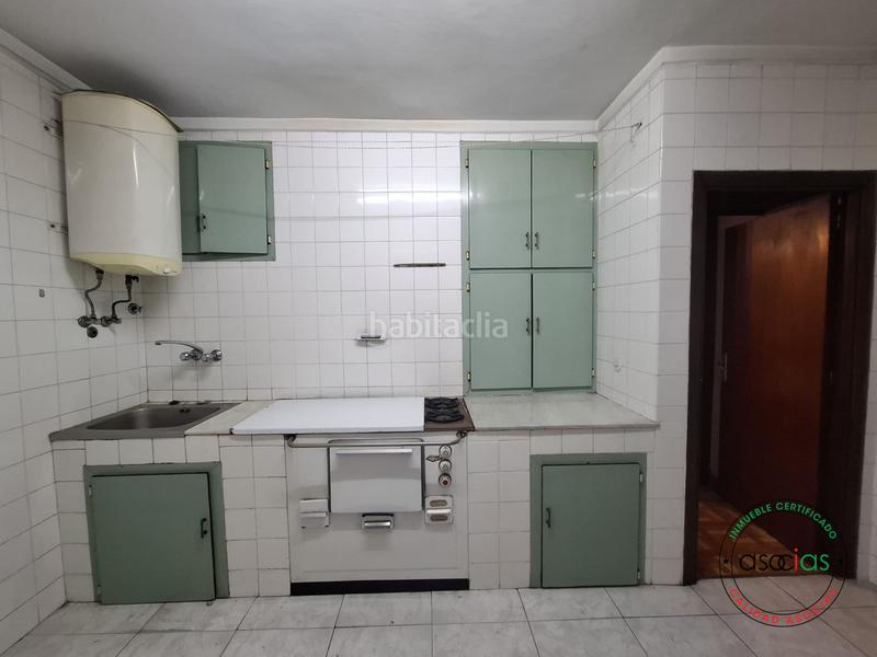 Foto f805ee3e-10da-4469-ad36-a5e733c6c2fb. Appartement dans Gijón - cl acebal y rato 2 dans Centro Gijón