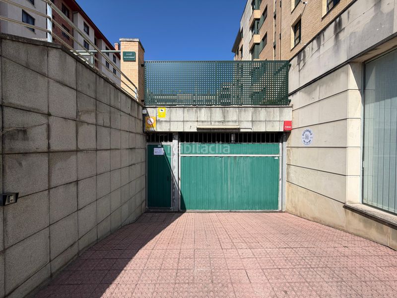 Foto b625a181-f58f-437d-94d3-8e4b64946ffc. Miete autoparkplatz in Viesques Gijón