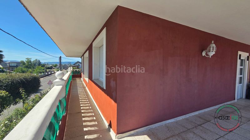 Foto 05d417b7-6a38-44c7-bbcf-d825f45b0503. Casa en dehesas - av ferrocarril-de 442 vivienda unifamiliar con jardin en dehesas, el bierzo león en Ponferrada