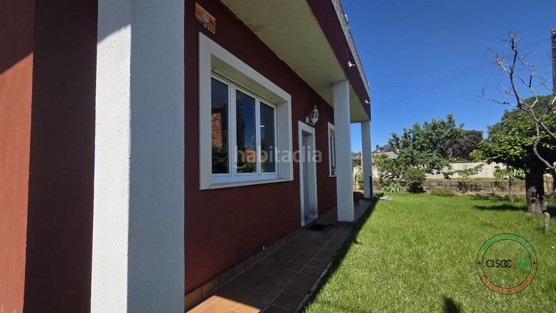 Foto 50a63ea0-8442-4dd8-a22a-ee7d818ade2a. Casa en dehesas - av ferrocarril-de 442 vivienda unifamiliar con jardin en dehesas, el bierzo león en Ponferrada