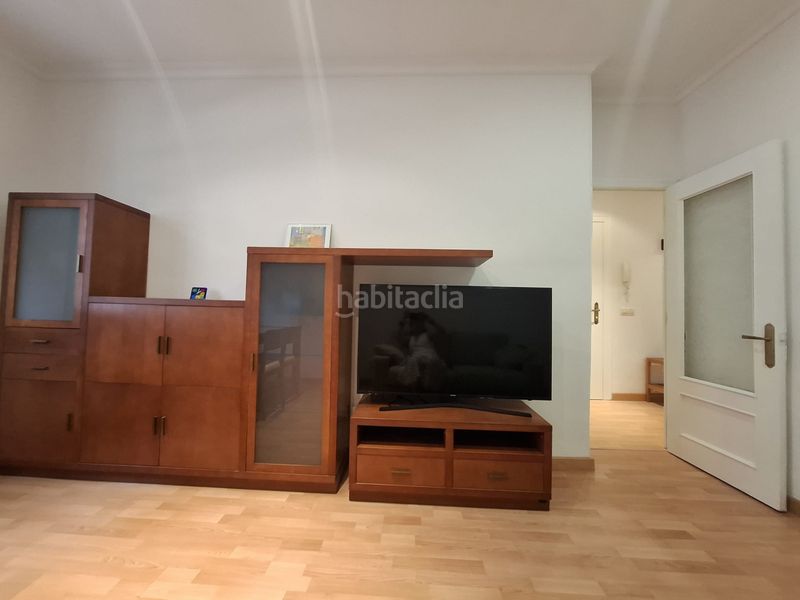 Foto 08c89a27-d596-4232-87f7-d61be1f25d81. Alquiler piso alquiler piso recién reformado en el Centro en Gijón