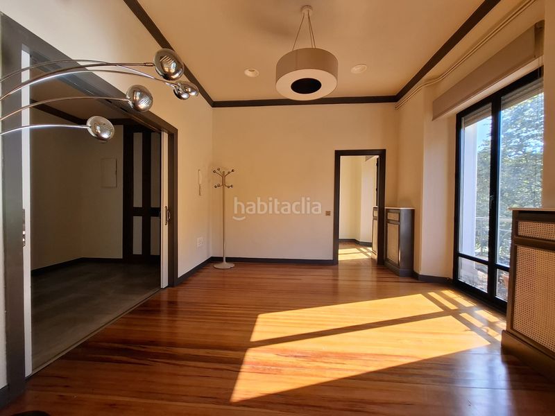 Foto 6cf30a27-b5e2-4c91-96e9-3aabdb5907f0. Alquiler piso se alquila exclusivo piso en begoña en Gijón