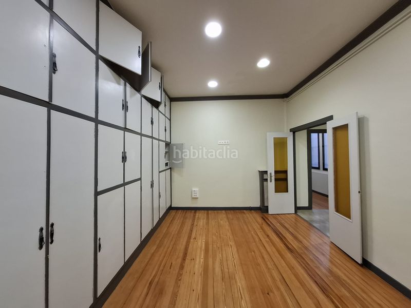 Foto d4c67e2e-1206-456e-9e5d-bc226f410bd7. Alquiler piso se alquila exclusivo piso en begoña en Gijón