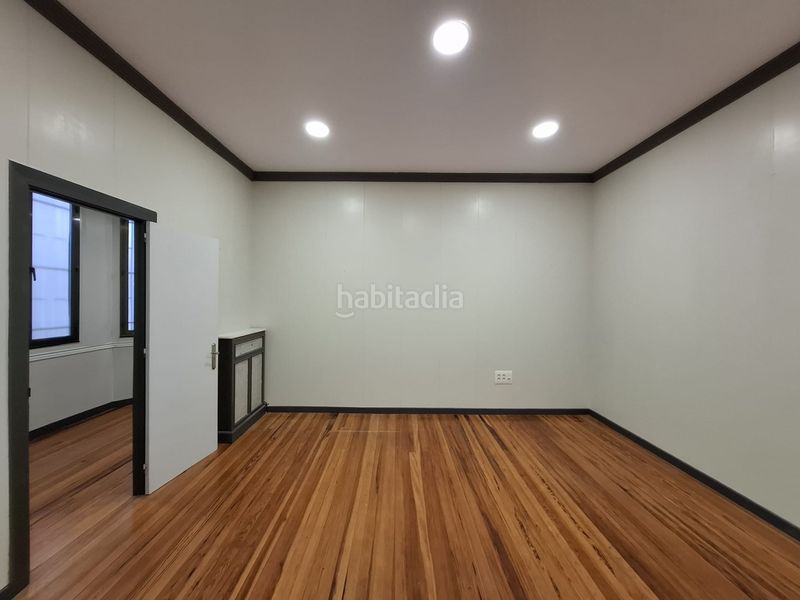 Foto f7ec7f40-4590-4b36-aa47-689570e36de9. Alquiler piso se alquila exclusivo piso en begoña en Gijón