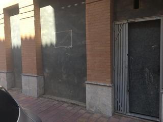 Location Local commercial  Calle ruices. ¡oportunidad única de alquiler de local en torre pacheco!