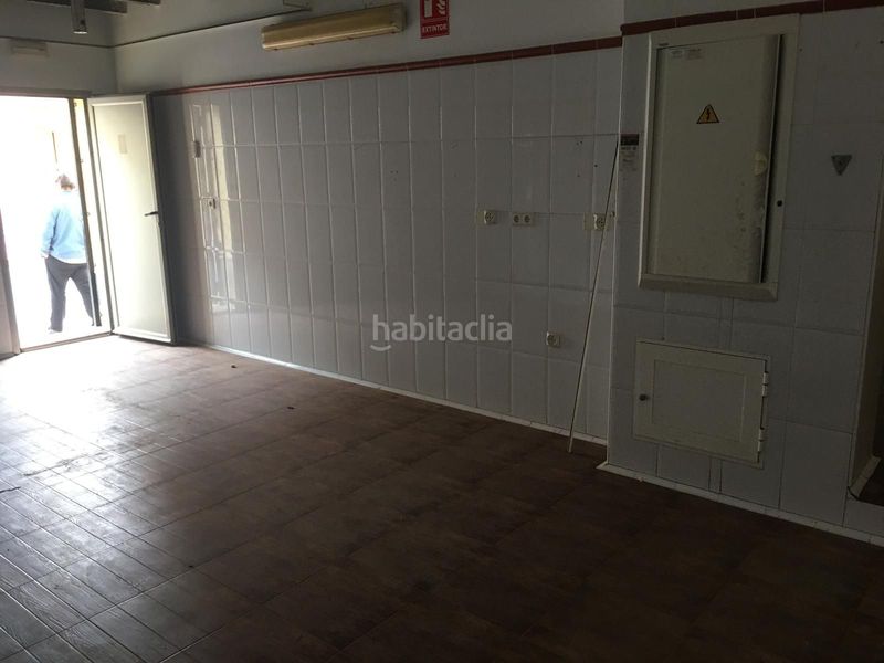 Foto f60f8d8b-ee72-4802-9107-97b47abe3854. Lloguer local comercial a calle las palmeras 2 a Torre - Pacheco