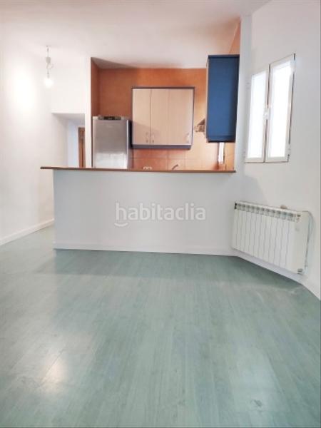 Foto 1b4109e5-ef0e-4f22-a6d3-4b8324e4356c. Piso calle san basilio s/n, Pradolongo, usera, en Madrid