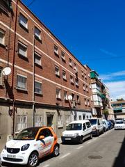 Piso en Calle San Basilio