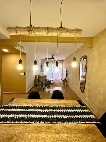 Foto f27fd9bb-4856-41ab-94e4-3a0322037707. Location appartement dans calle vázquez montalbán 10a dans Águilas