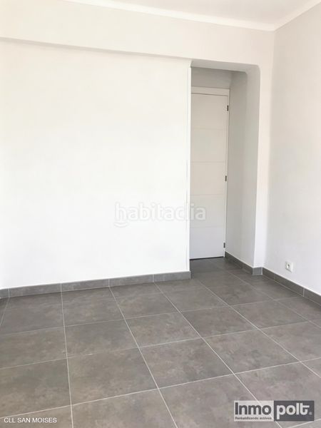 Foto 118ac66a-a86c-4180-bd74-44017e0041fb. Pis a calle san moisés 25 a San Diego Madrid