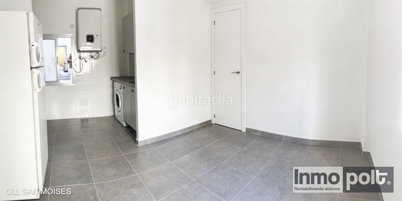 Foto b32f6806-b9ce-4534-9810-8829107cab8d. Pis a calle san moisés 25 a San Diego Madrid