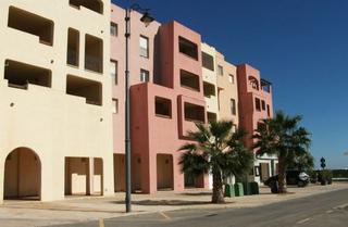 Location Local commercial à Pino carrasco 0. Local comercial en venta en la calle pino carrasco, torre-pachec