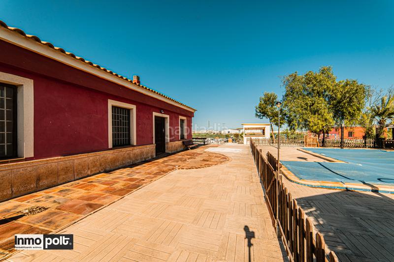 Foto 1f7b94a6-fe3f-4039-a4cc-548b9d667d75. Lloguer masia amb calefacció aparcament piscina a Torre - Pacheco