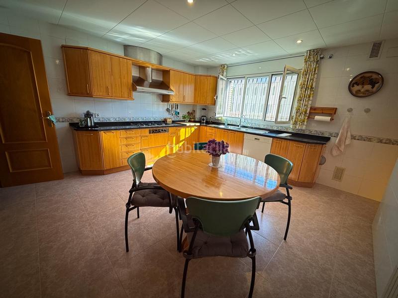 Foto 24e51c89-ab11-494c-893c-f91a41f912f7. Chalet dans calle sant pere 66 dans Calafell residencial Calafell