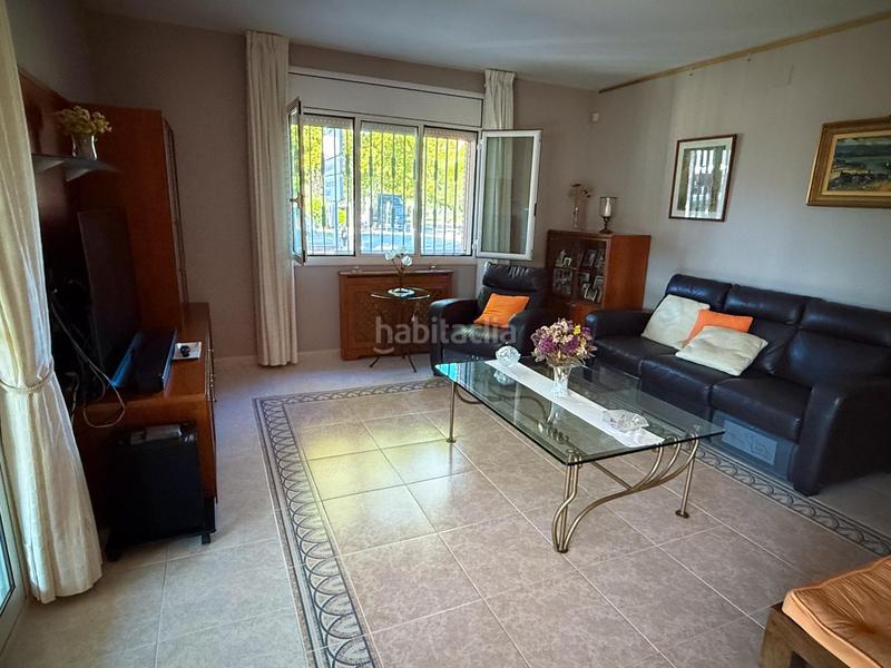 Foto 8e3b2885-e562-4ee4-903b-df4c9cf82291. Chalet dans calle sant pere 66 dans Calafell residencial Calafell