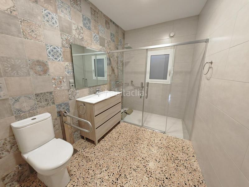 Foto 82d9a7d0-b4f2-4253-8886-41fa743834da. House with heating parking in Centre Vendrell (El)