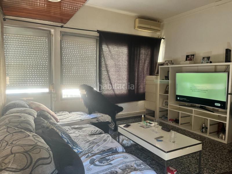 Foto a71b520a-b895-48ed-b56e-c08ab11f4b7e. Semi detached house with heating parking in Centre Vendrell (El)