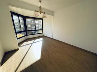 Etagenwohnung in Centre. Amplio y moderno piso en el corazn de el vendrell