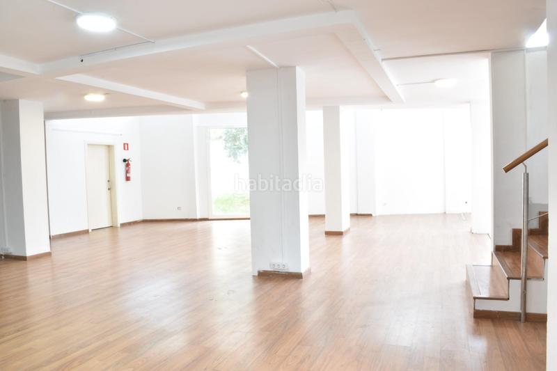 Foto 78fe2fdb-6c50-4000-a85d-5c3f652dd0fe. Local comercial a El Tancat-Mas d´en Gual Vendrell (El)