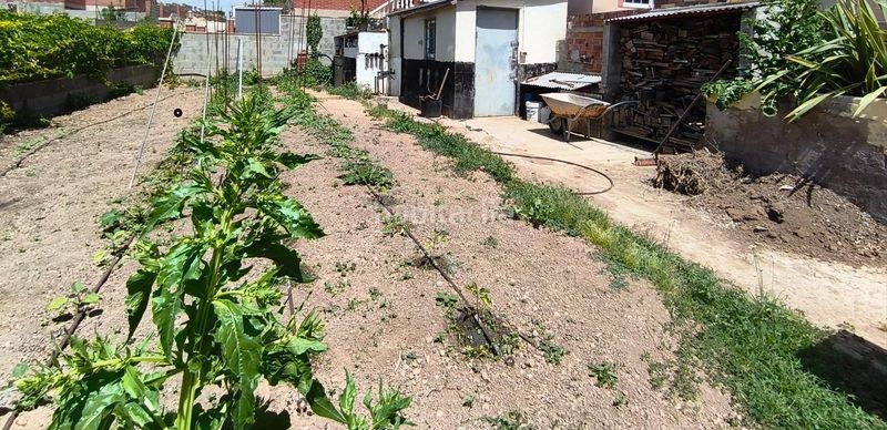 Foto 49c76197-cd98-42e9-be24-142762c52d3d. Xalet amb piscina a Montferri