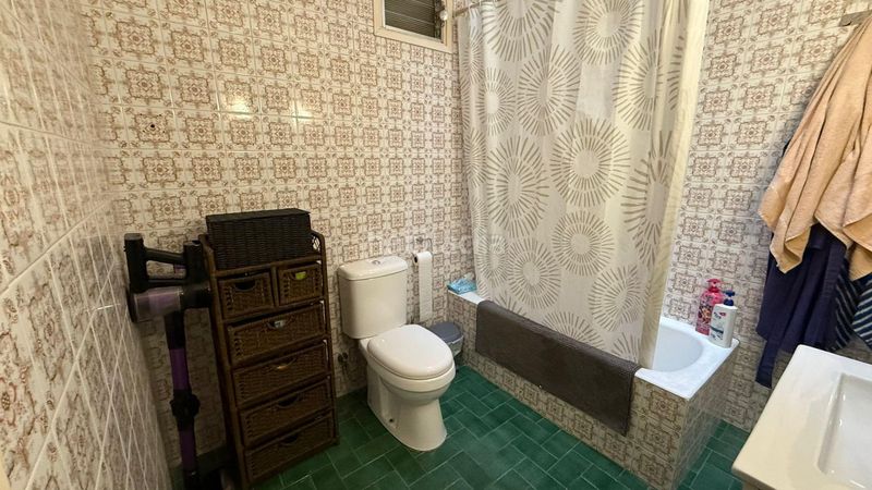 Foto 4127f8c3-b064-4b56-92de-ea8de5275768. Casa edificio en venta ideal para inversores en Valls