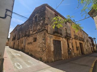 Country house in Masllorenç. Casa de pueblo completamente a reformar en masllorenç