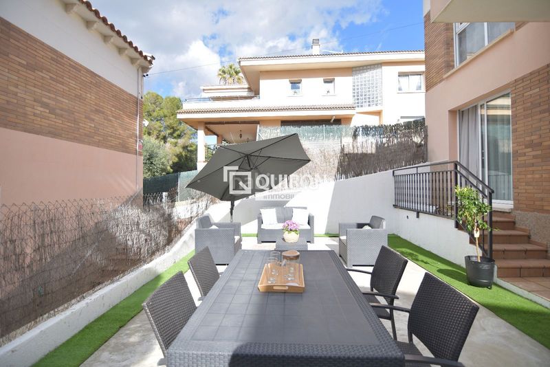 Foto 1ed3e1c0-2a2f-4928-b055-750c3f7764b2. Casa a Segur de Calafell nucli urbà Segur de Calafell